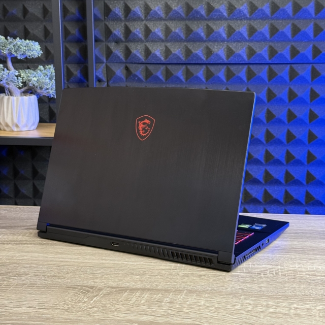 БВ Ноутбук MSI GF63 15.6 FHD IPS 144 Hz Intel i5-12450H 16 RAM 500 SSD NVIDIA GEFORCE RTX 2050 4 ГБ