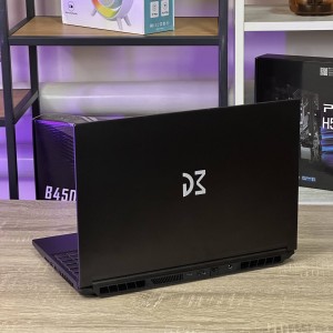 Ноутбук Dream Machines GM5RG8W 15.6