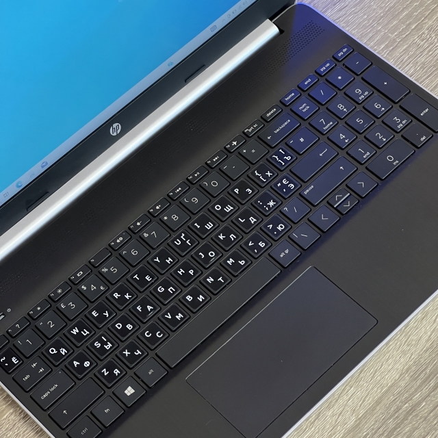 Ноутбук HP 15 15.6" Intel i5-1035G1 8 RAM 256 SSD NVMe Intel UHD Graphics БВ