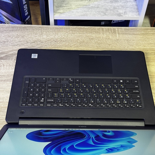 Ноутбук Dell Inspiron 3793 17.3" FHD IPS Intel Core i7-1065G7 8 RAM 256 SSD Intel Iris Plus Graphics БВ