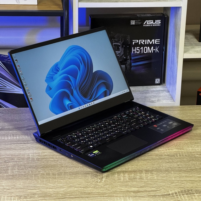 Ноутбук MSI Raider GE76 12UGS-259US 17.3" FHD IPS 144Hz Intel Core i9-12900H 16 RAM 1000 SSD NVIDIA GeForce RTX 3060 6 ГБ БВ
