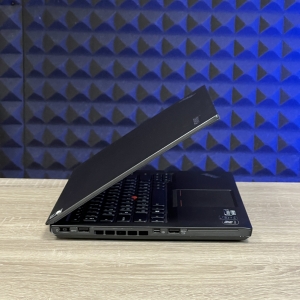 Ноутбук Lenovo ThinkPad T440S 14" HD Intel i5-4300U 8 RAM 128 SSD Intel HD Graphics 4400 БВ