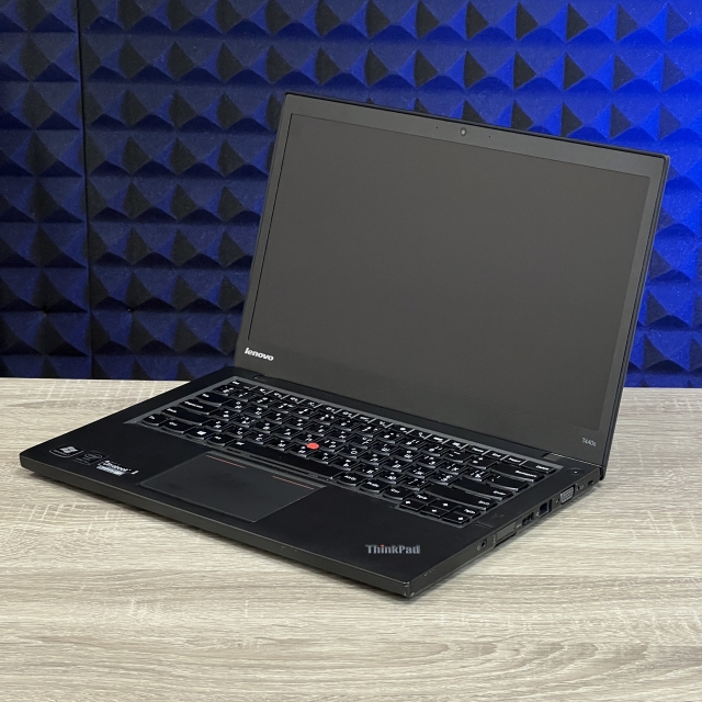 Ноутбук Lenovo ThinkPad T440S 14" HD Intel i5-4300U 8 RAM 128 SSD Intel HD Graphics 4400 БВ