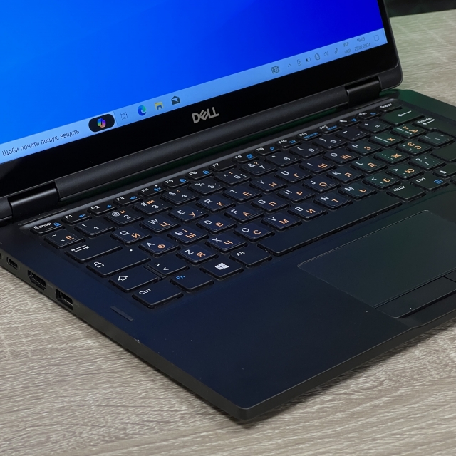 БВ Ноутбук-трансформер Dell Latitude 7390 2-in-1 13.3 TOUCH FHD IPS Intel i5-8350U 8 RAM 256 SSD  RKG