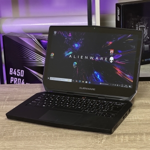 Ноутбук Dell Alienware 13 13.3" 4K Touch Core i5-5200U 16 RAM 256 SSD GeForce GTX 960M 2 ГБ БВ
