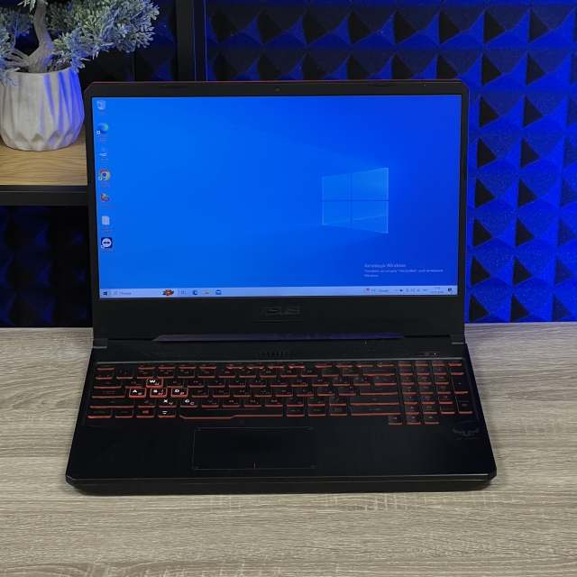 Ноутбук Asus TUF Gaming FX505DY 15.6" FHD IPS  Ryzen 5 3550H 16 RAM 256 SSD  NVIDIA GeForce GTX 1050 3 ГБ БВ