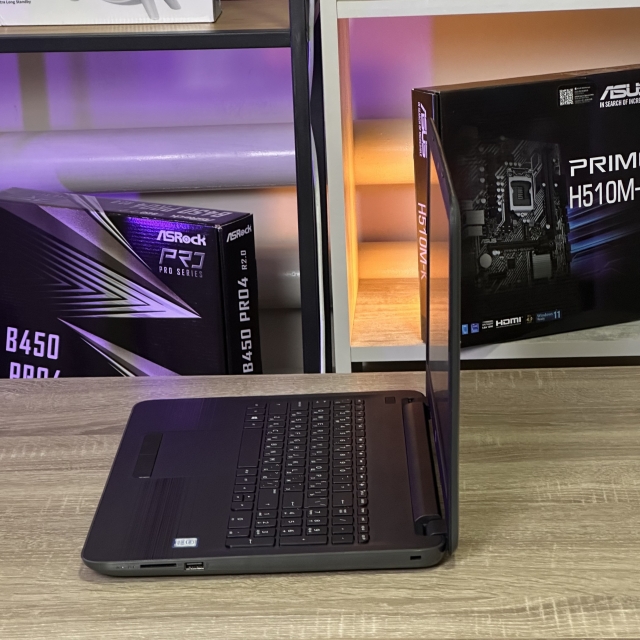 Ноутбук HP 250 G5 15.6 FHD Intel i5-6200U 8 RAM 750 HDD Intel HD Graphics 620 БВ