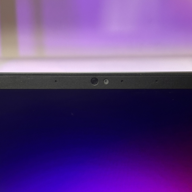 Ноутбук Razer Blade 15 15.6" FHD 144Hz Core i7-8750H 16 RAM 512 SSD GeForce RTX 2070 8 ГБ БВ