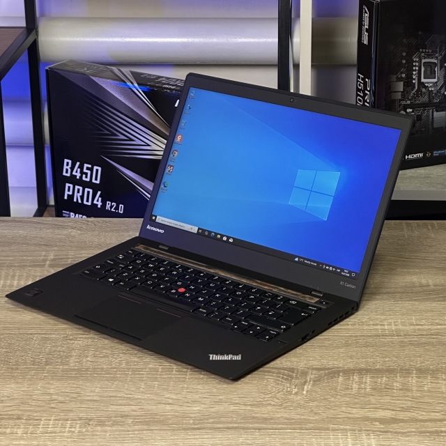 Ноутбук Lenovo ThinkPad X1 Carbon Gen 3 14" FHD IPS Intel Core i7-4600U 8 RAM 256 SSD Intel HD БВ