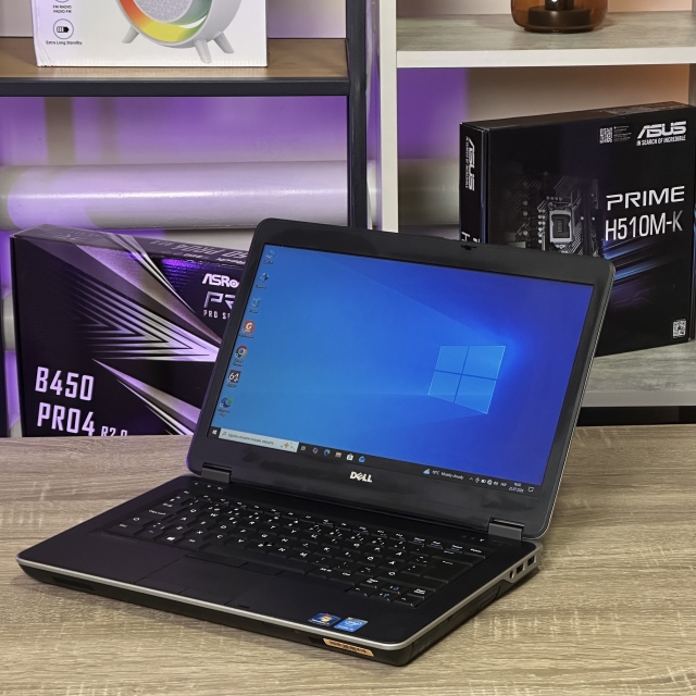 Ноутбук Dell Latitude E6440 14" HD Intel Core i5-4200M 8 RAM 120 SSD AMD Radeon R5 M330 2 ГБ БВ