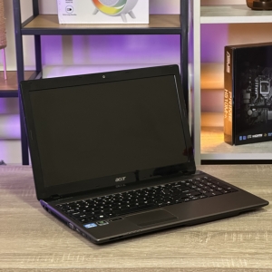 Ноутбук Acer Aspire 5750G 15.6 Intel i3-2330M 4 RAM 500 HDD NVIDIA GT 540M 1 ГБ БВ