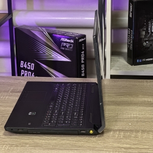Ноутбук Lenovo V570c 15.6" Core i3-2328M 4 RAM 750 HDD GeForce GT 610M 1 ГБ БВ