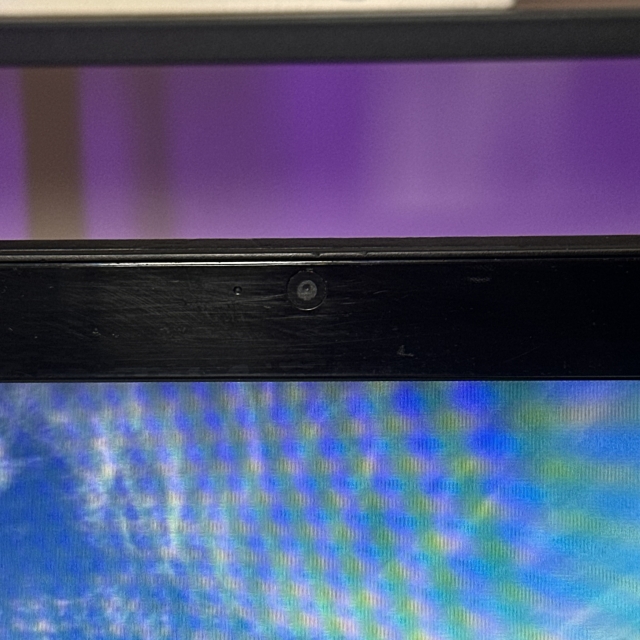Ноутбук Lenovo V570c 15.6" Core i3-2328M 4 RAM 750 HDD GeForce GT 610M 1 ГБ БВ