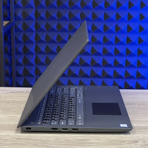 Ноутбук Lenovo V130-15IKB 15.6 FHD Intel i3-7020U 8 RAM 256 SSD Intel HD Graphics 620 БВ