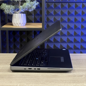 Ноутбук Dell Precision 7710 17.3" FHD IPS Intel i7-6820HQ 16 RAM 256 SSD NVIDIA QUADRO M4000M 4 ГБ БВ
