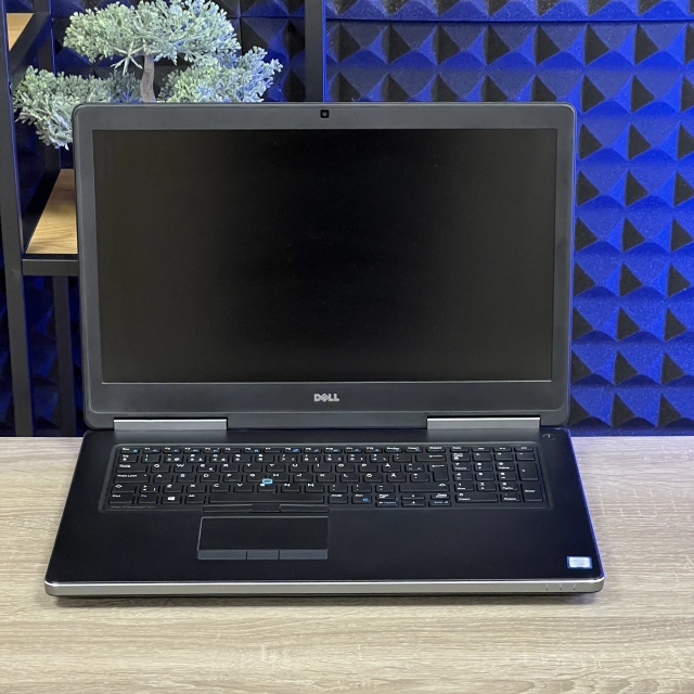 Ноутбук Dell Precision 7710 17.3" FHD IPS Intel i7-6820HQ 16 RAM 256 SSD NVIDIA QUADRO M4000M 4 ГБ БВ