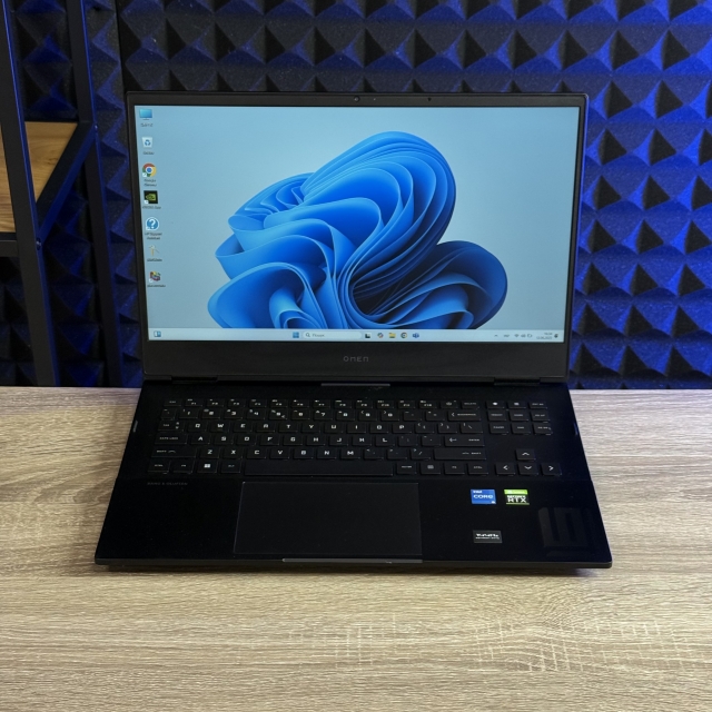 Ноутбук HP OMEN 16 16.1" FHD 144Hz Core i5-13420H 16 RAM 512 SSD GeForce RTX 4050 6 ГБ БВ