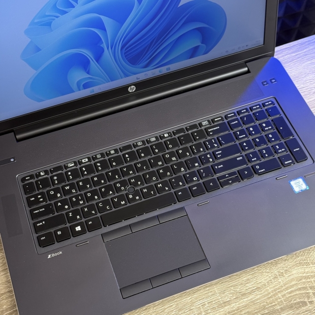 Ноутбук HP Zbook 17 G3 17.3 FHD Intel i7-6700HQ 16 RAM 128 SSD 1000 HDD NVIDIA QUADRO MXM M1000M 2 ГБ БВ