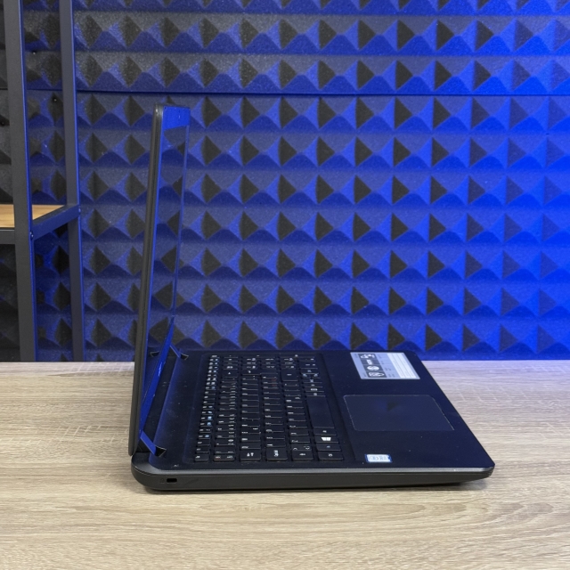Ноутбук Acer ES1-572 15.6" Intel i3-5005U 8 RAM 120 SSD Intel HD Graphics 5500 БВ