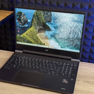 Ноутбук HP Victus 15-FB3001NR 15.6 FHD IPS 144Hz AMD Ryzen 7 8845HS 16 RAM 1000 SSD NVIDIA GeForce RTX 4070 8 ГБ БВ L14-8527