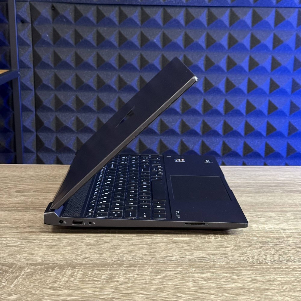 Ноутбук HP Victus 15-FB3001NR 15.6 FHD IPS 144Hz AMD Ryzen 7 8845HS 16 RAM 1000 SSD NVIDIA GeForce RTX 4070 8 ГБ БВ L14-8527