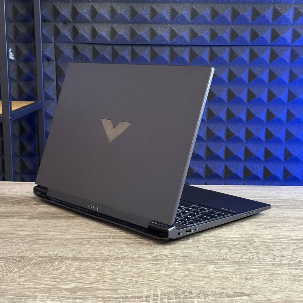 Ноутбук HP Victus 15-FB3001NR 15.6 FHD IPS 144Hz AMD Ryzen 7 8845HS 16 RAM 1000 SSD NVIDIA GeForce RTX 4070 8 ГБ БВ L14-8527