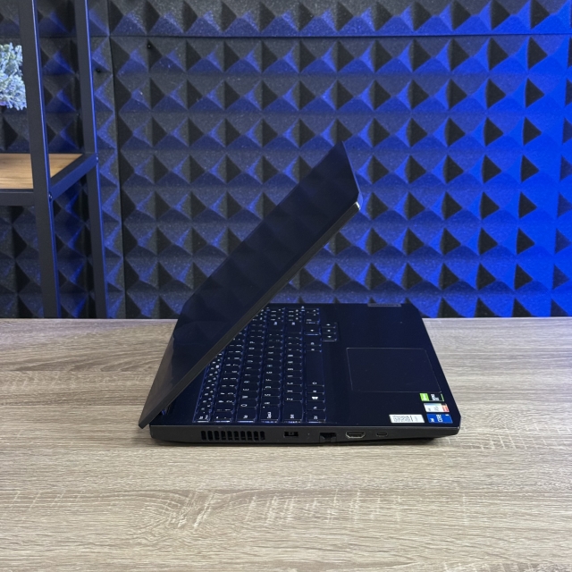 Ноутбук Lenovo Gaming 3 15IHU6 15.6 FHD IPS 120Hz Intel i5-11320H 16 RAM 512 SSD NVIDIA GeForce RTX 3050 4 ГБ БВ