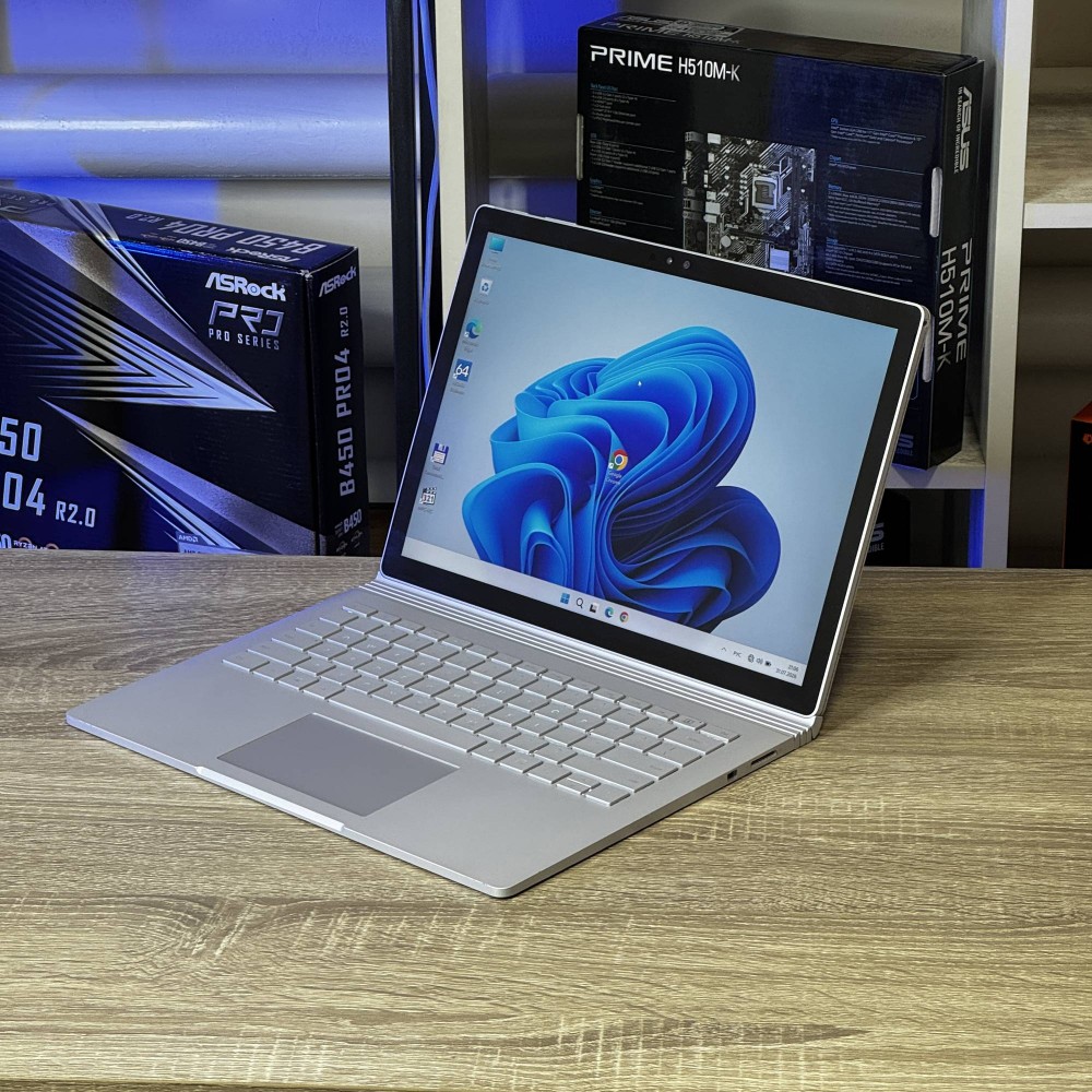 Ноутбук Microsoft Surface Book 13.5 3K IPS Touch Intel Core i5-6300U 8 RAM 256 SSD Intel HD Graphics 520 БВ