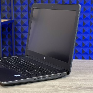Ноутбук HP ZBook 15 G4 15.6 FHD Intel Core i5-7440HQ 8 RAM 128 SSD Intel HD Graphics 630 БВ