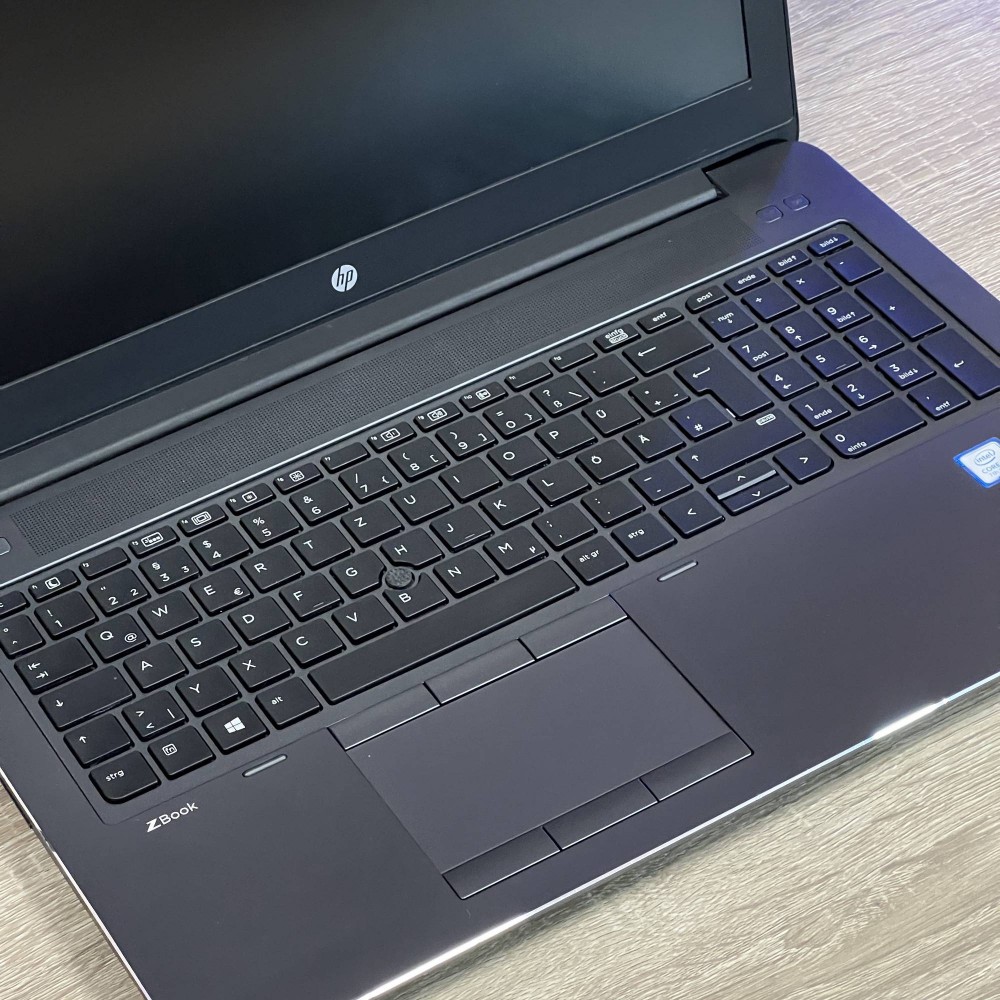 Ноутбук HP ZBook 15 G4 15.6 FHD Intel Core i5-7440HQ 8 RAM 128 SSD Intel HD Graphics 630 БВ