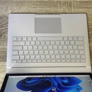 Ноутбук Microsoft Surface Book 13.5 3K IPS Touch Intel Core i7-6600U 8 RAM 256 SSD Intel HD Graphics 520 БВ