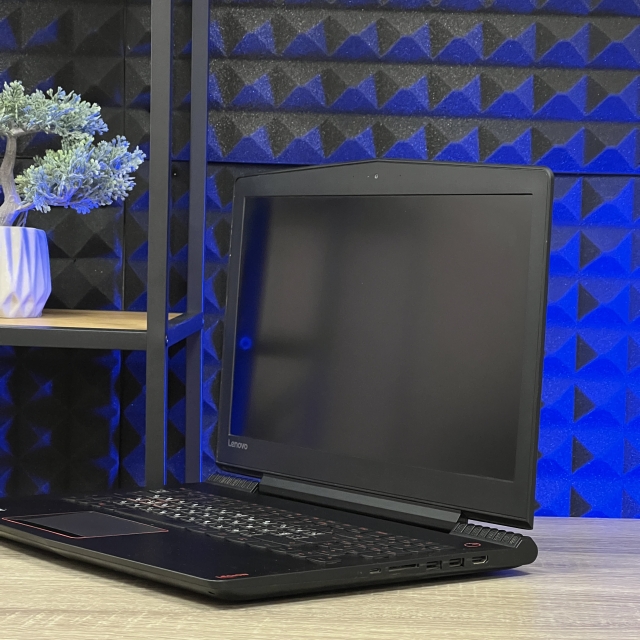 Ноутбук Lenovo Legion Y520-15IKBN 15.6" FHD IPS Intel Core i5-7300HQ 16 RAM 240 SSD NVIDIA GTX 1050 2 ГБ БВ