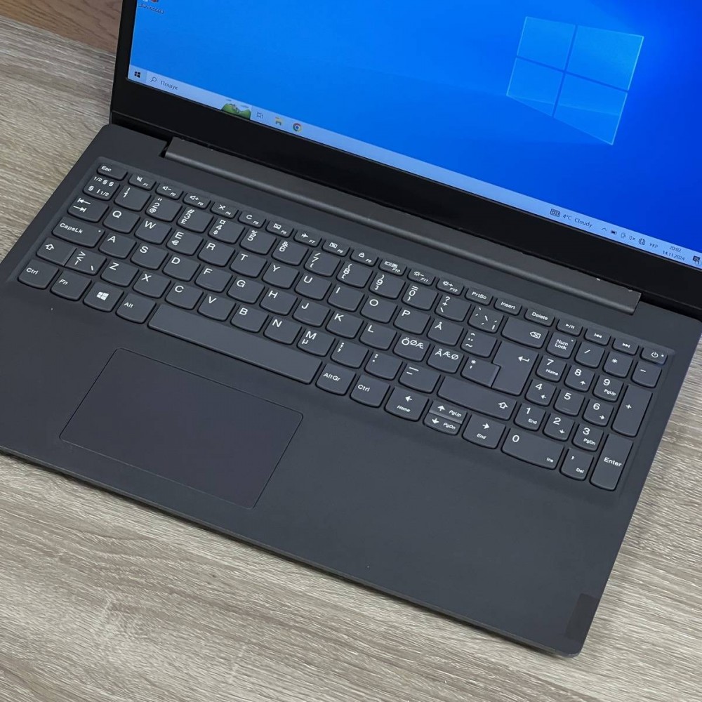 Ноутбук Lenovo V15-IIL 15.6 FHD IPS Intel Core i3-1005G1 8 RAM 240 SSD NVIDIA GeForce MX330 2 ГБ БВ